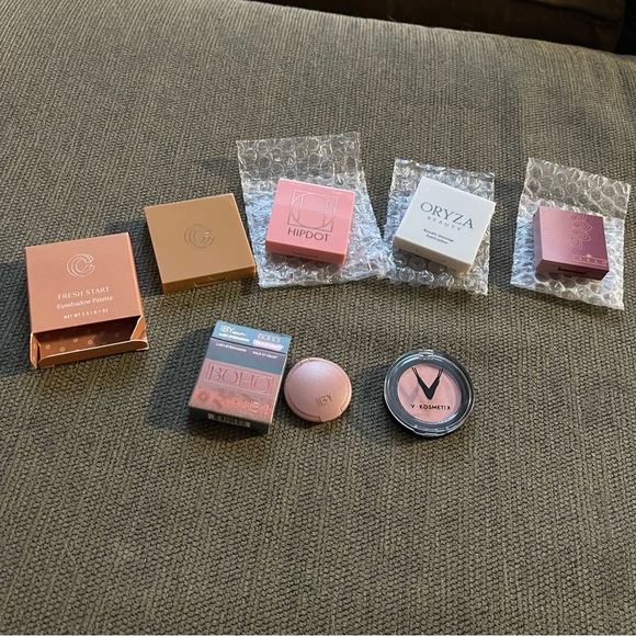 Bundle Brand New 14 pcs of Makeup Various Brands - Picture 7 of 13